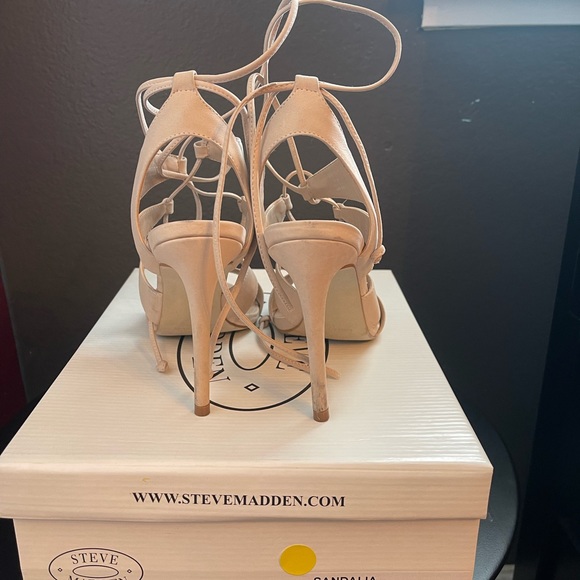 Steve Madden Blush Nubuck Heels “Sandalia” - Picture 2 of 4